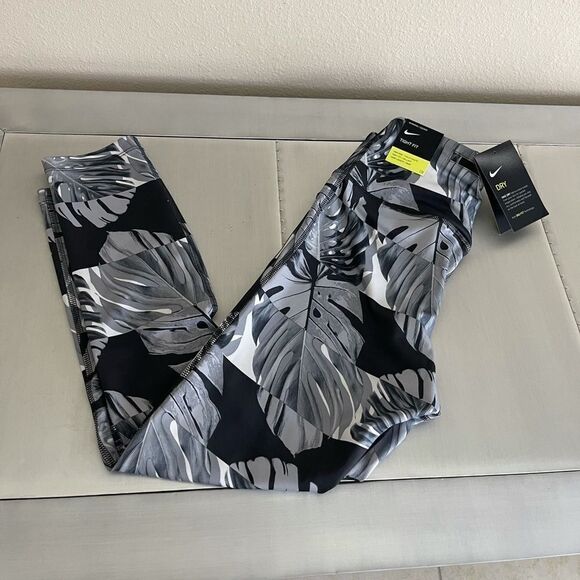 Nike Women's Fast Crop Running Tights leggings size SMALL new black white nwt - Picture 1 of 5